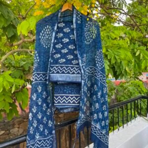 Hand-block print unstitched suit